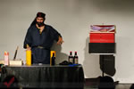 Magier Mandom Programm in der Bar Wien