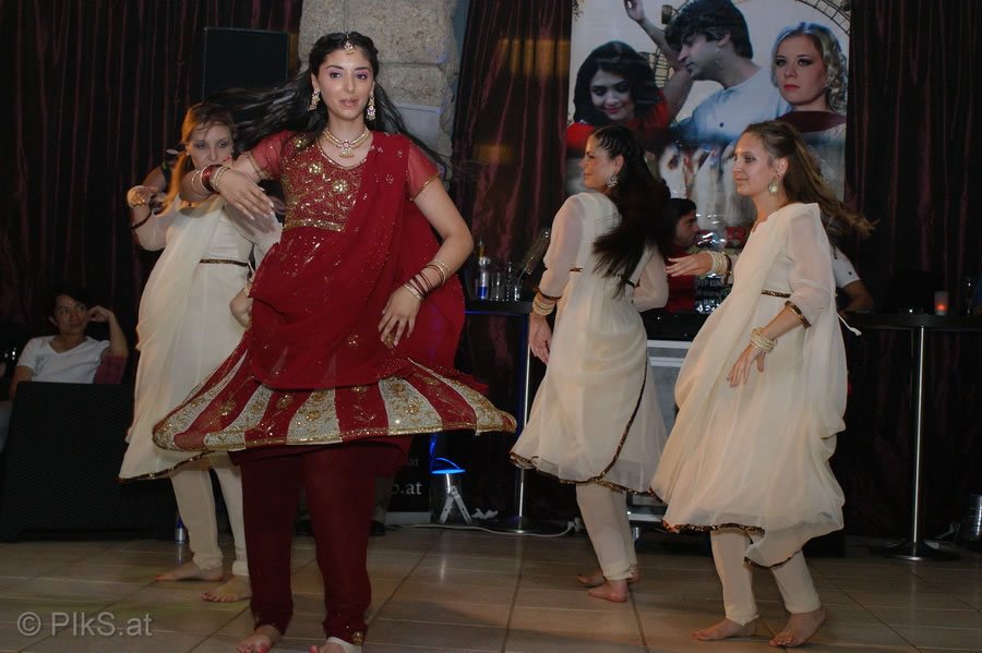 toms_bollywood_039